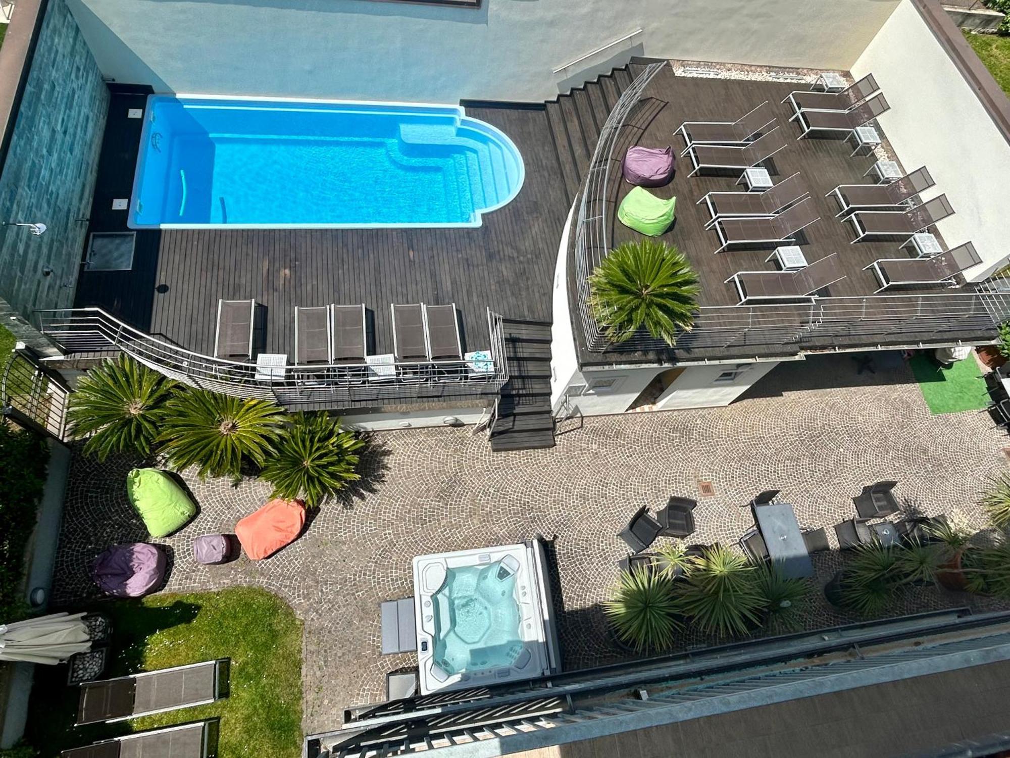 Aparthotel Alle Palme 2*